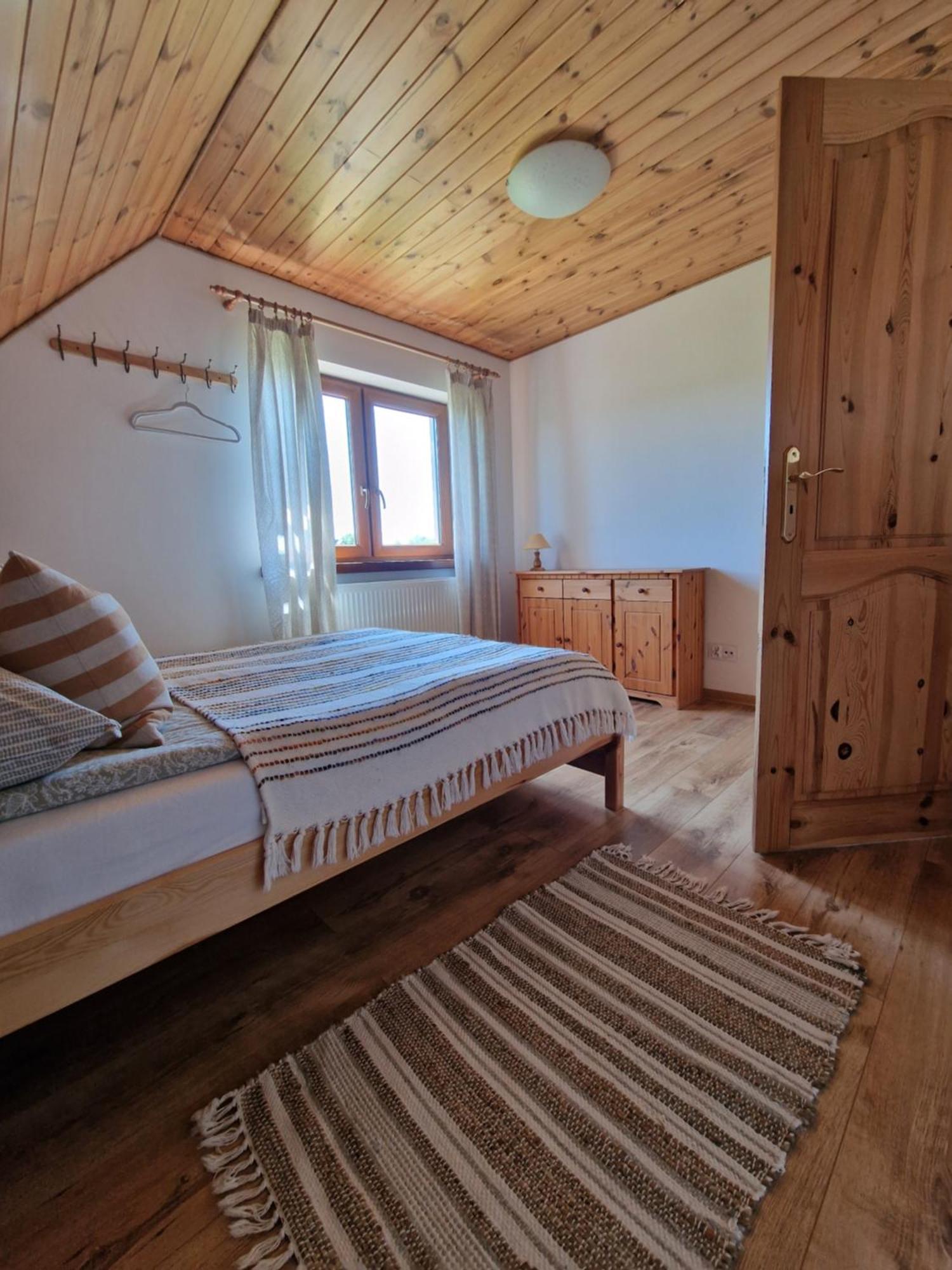"Pod Szumiaca Topola" Apartman Białowieża Szoba fotó